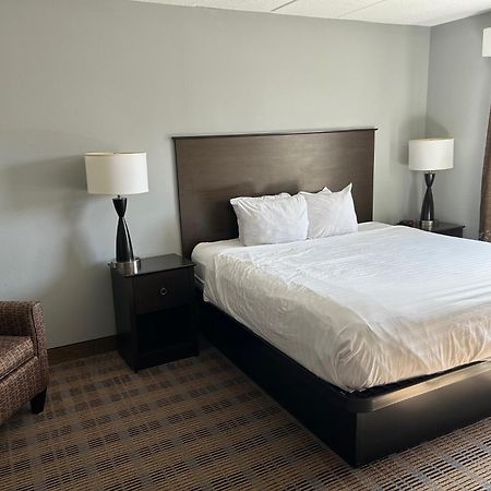 Americinn By Wyndham Ottumwa Ngoại thất bức ảnh