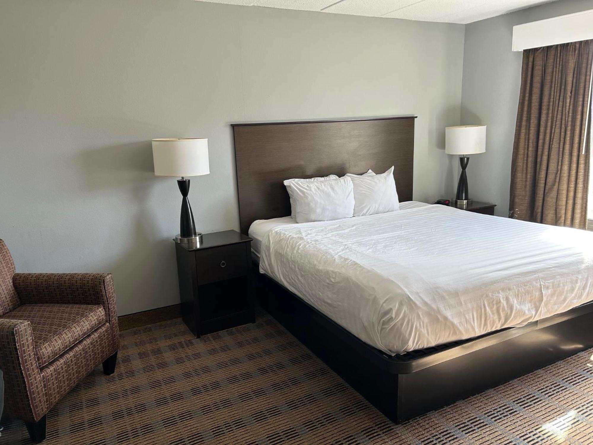 Americinn By Wyndham Ottumwa Ngoại thất bức ảnh