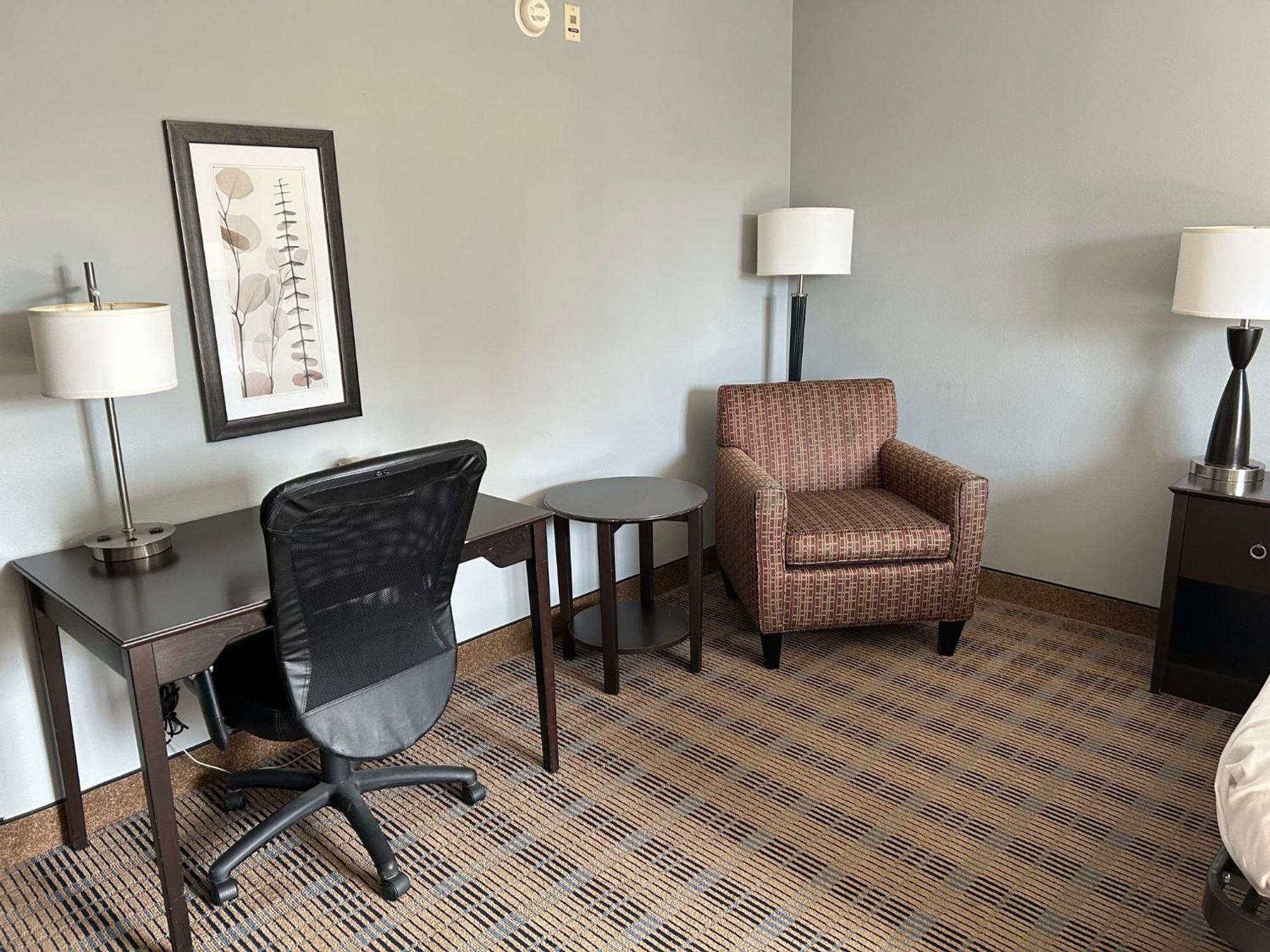 Americinn By Wyndham Ottumwa Ngoại thất bức ảnh