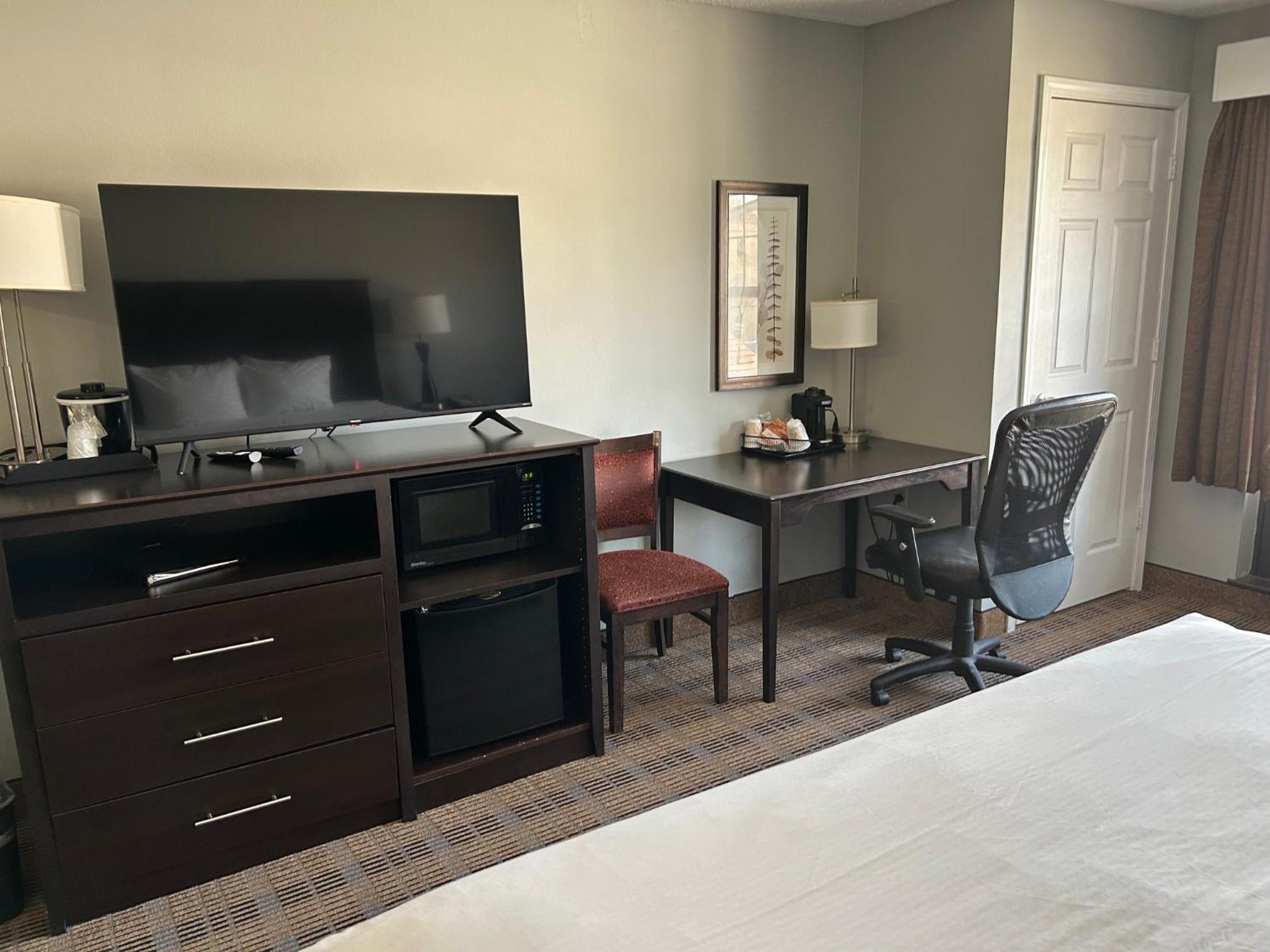 Americinn By Wyndham Ottumwa Ngoại thất bức ảnh